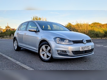 Used Volkswagen Golf 2017 for sale - 78385910: Photo