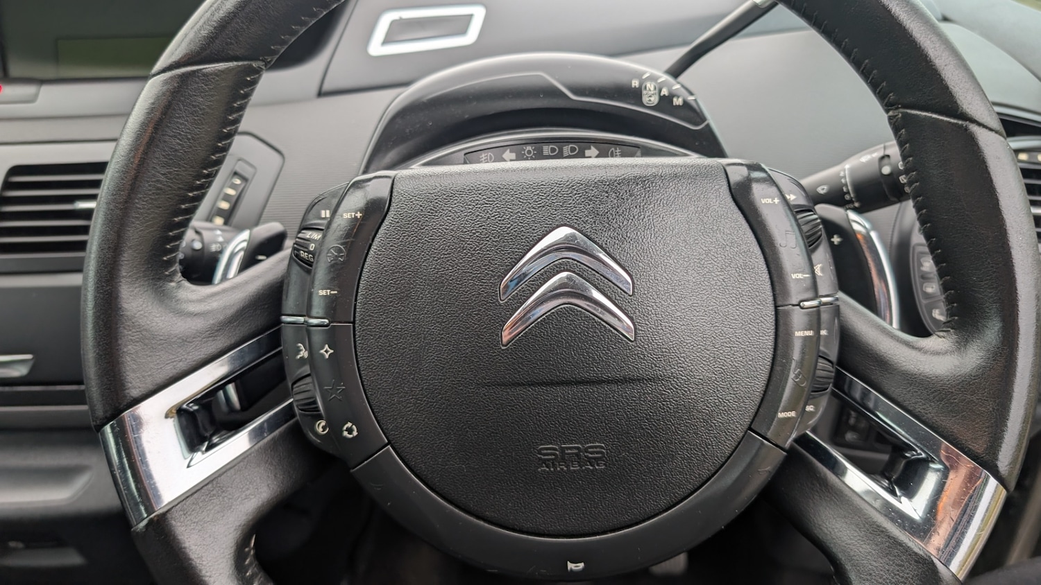 Used Citroen Grand C4 Picasso 2011 for sale - 77643378: Photo 23