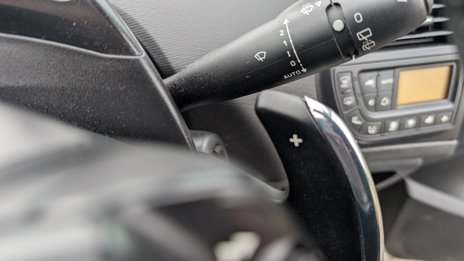 Used Citroen Grand C4 Picasso 2011 for sale - 77643378: Photo 24