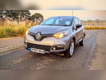 Used Renault Captur 2015 for sale - 77420484: Photo