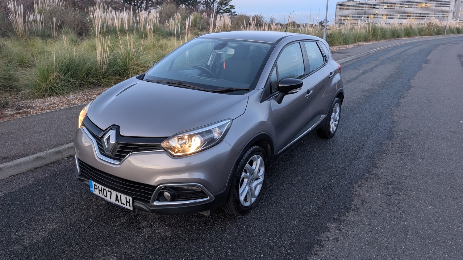Used Renault Captur 2015 for sale - 77420484: Photo 3