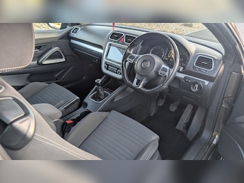 Used Volkswagen Scirocco 2011 for sale - 78726656: Photo