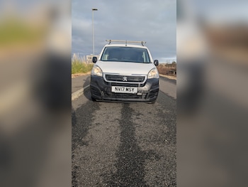 Used Peugeot Partner 2017 for sale - 77420501: Photo