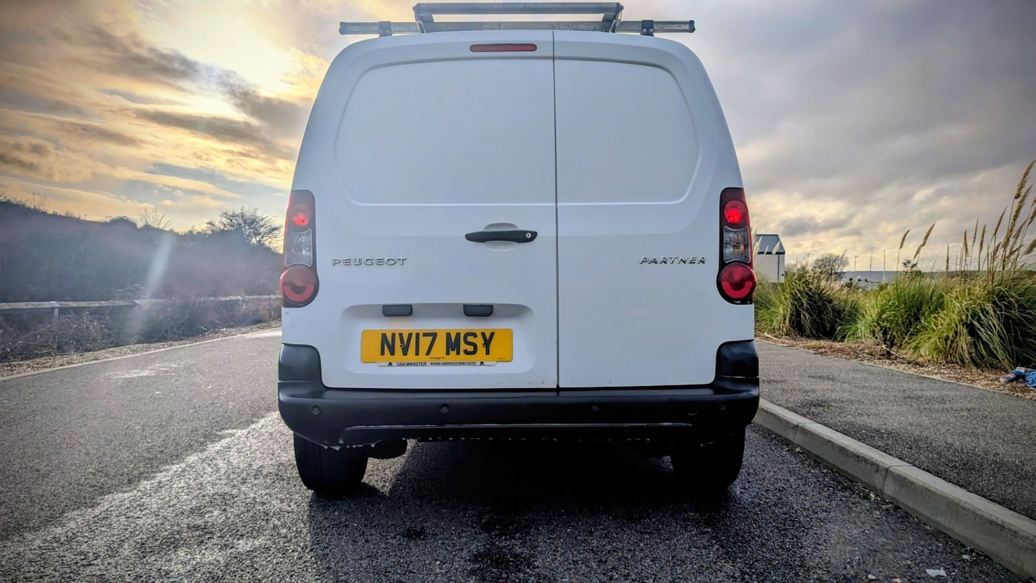 Used Peugeot Partner 2017 for sale - 77420501: Photo 8