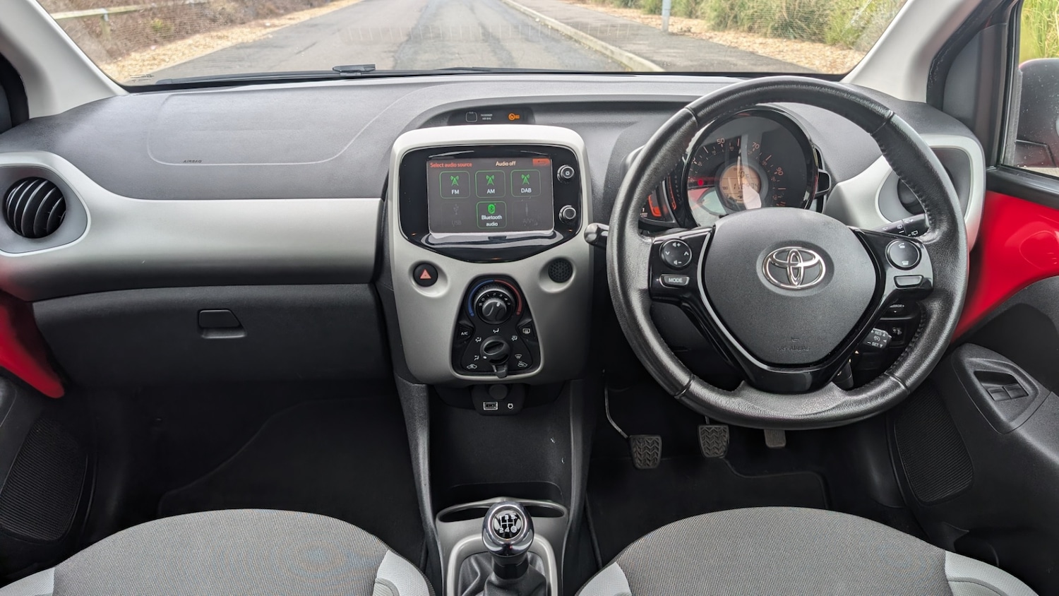 Used Toyota AYGO 2018 for sale - 77619575: Photo 18