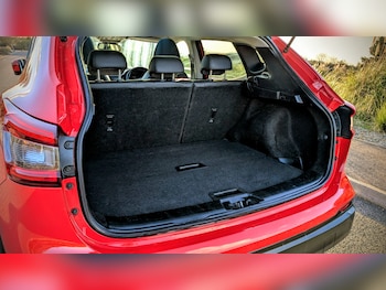 Used Nissan Qashqai 2017 for sale - 77896173: Photo