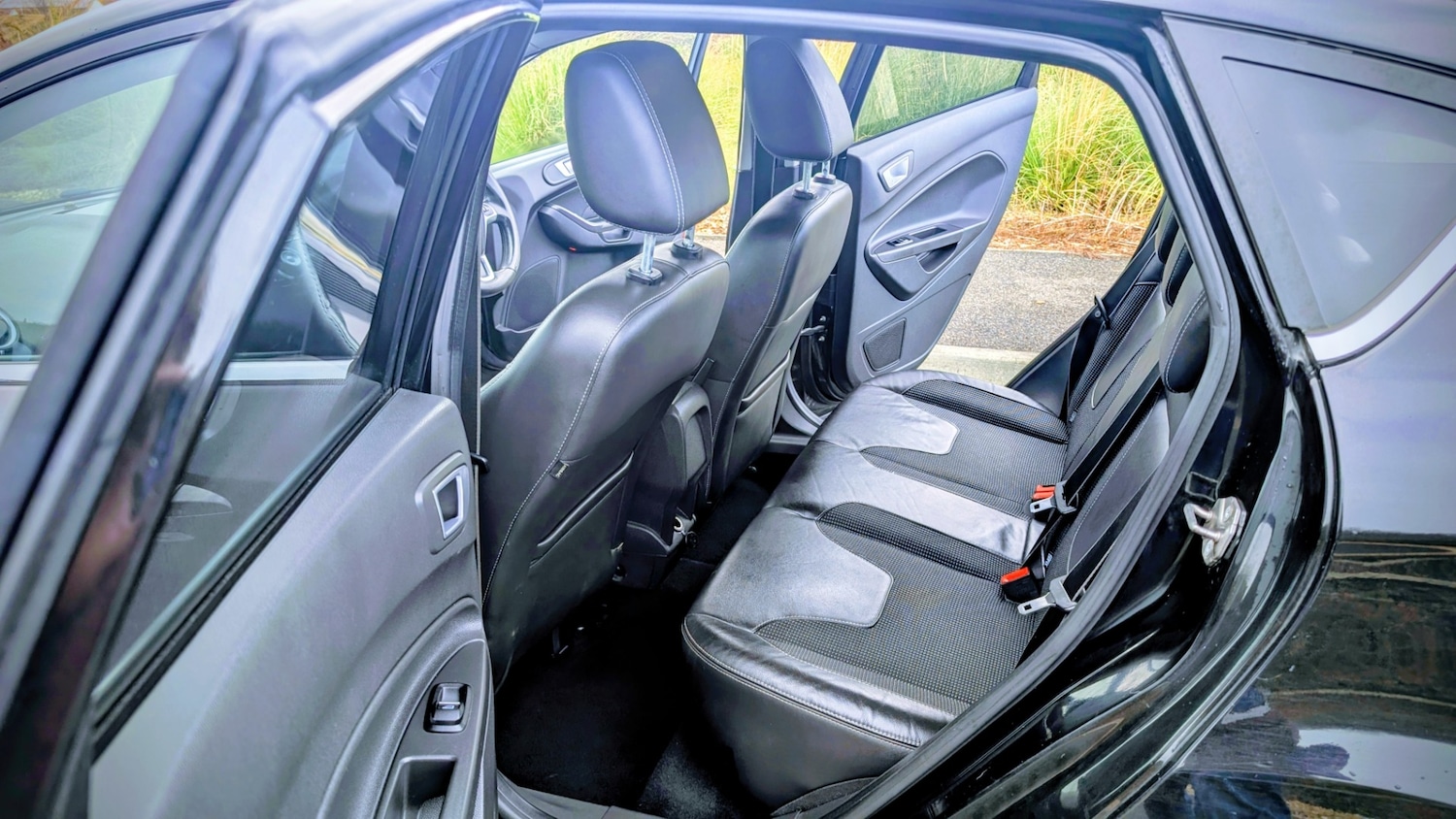 Used Ford Fiesta 2013 for sale - 77420297: Photo 9