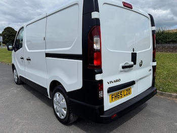 Used Vauxhall Vivaro 2015 for sale - 79547820: Photo