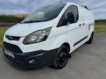 Used Ford Transit Custom 2017 for sale - 79205514: Photo