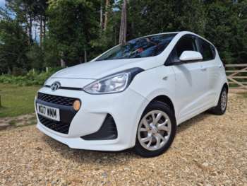 Used Hyundai i10 2017 for sale - 74937960: Photo