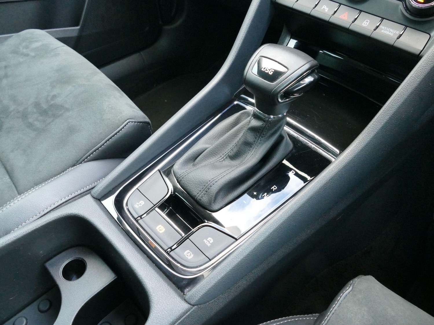 Used Skoda Karoq for sale - 77267477: Photo 28