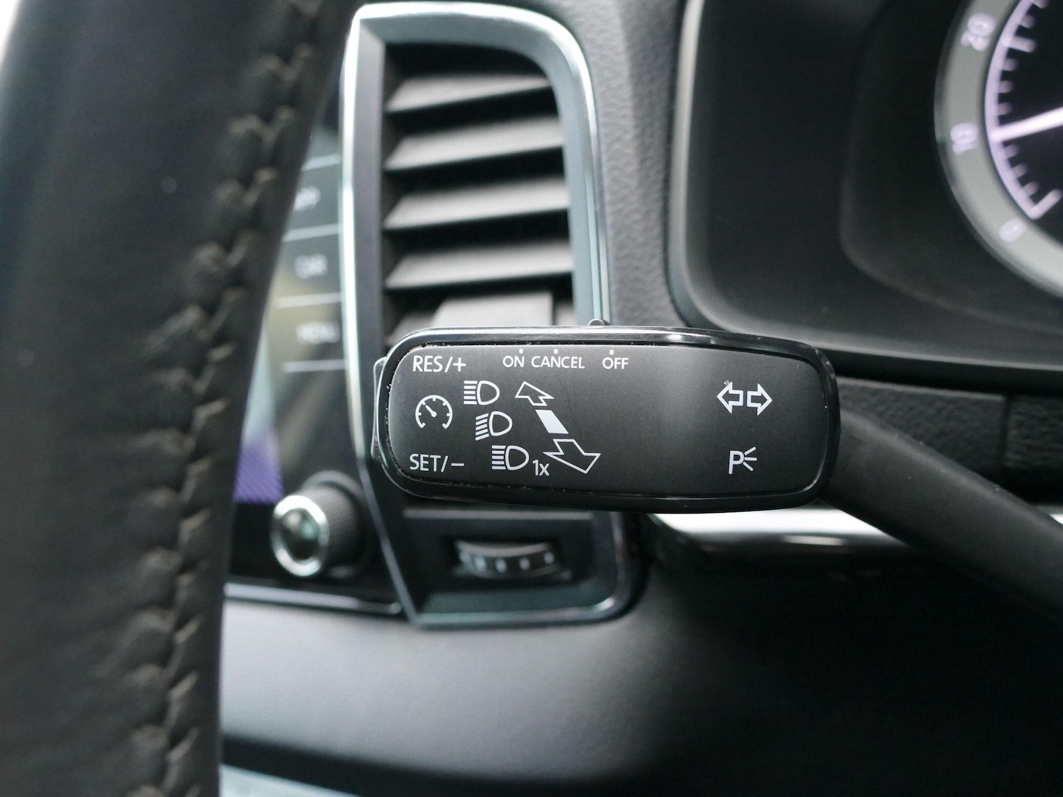 Used Skoda Karoq for sale - 77267477: Photo 29