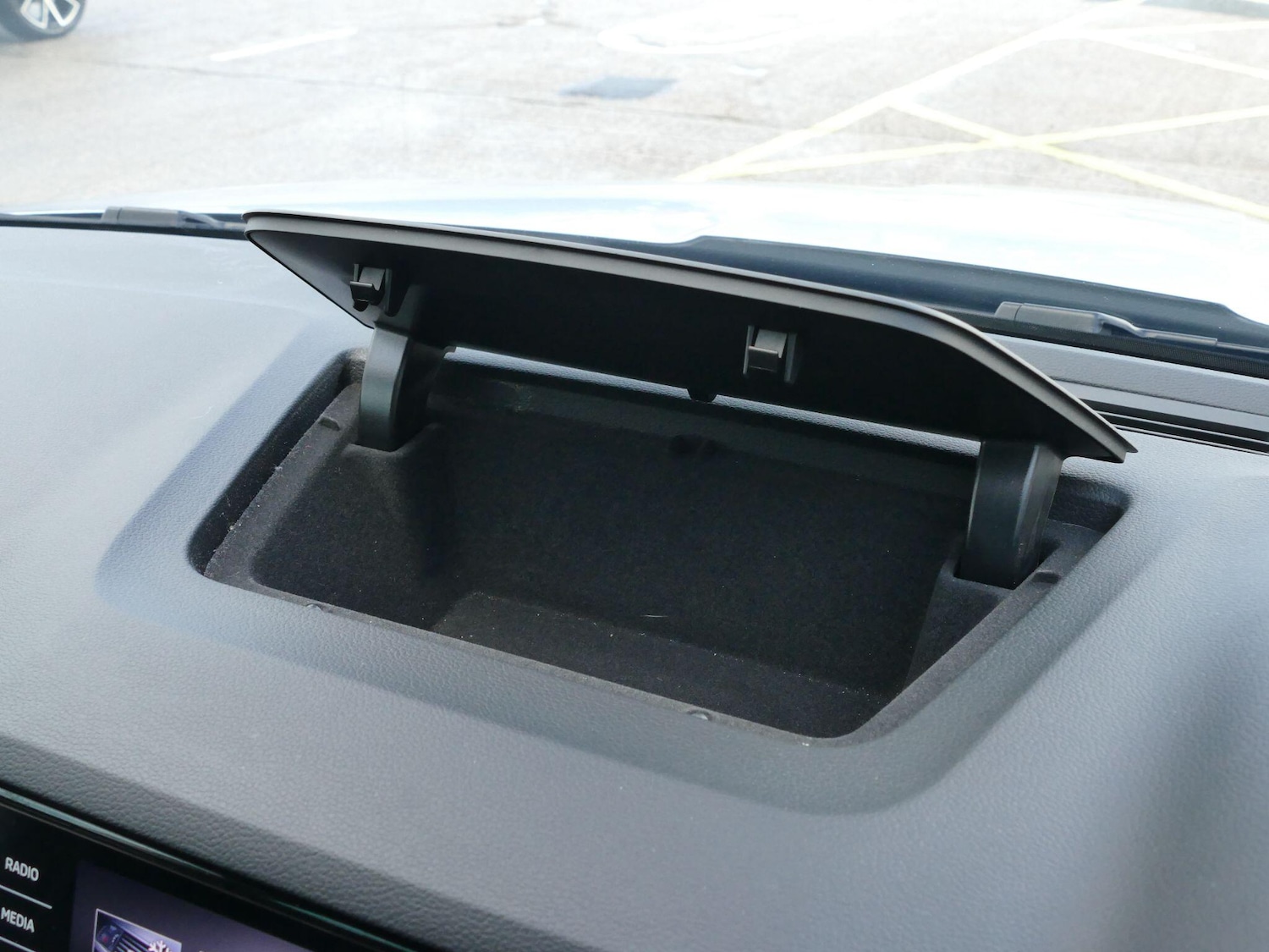 Used Skoda Karoq for sale - 77267477: Photo 31