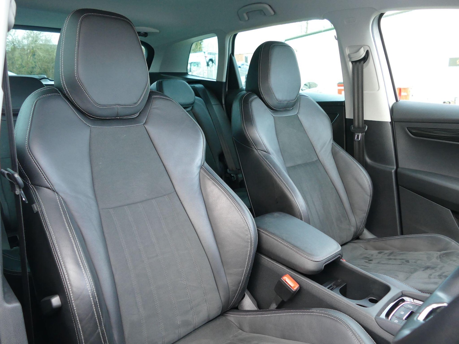 Used Skoda Karoq for sale - 77267477: Photo 4