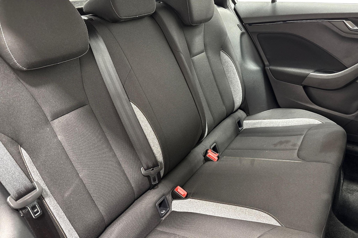 Used Skoda Kamiq 2024 for sale - 76360185: Photo 4
