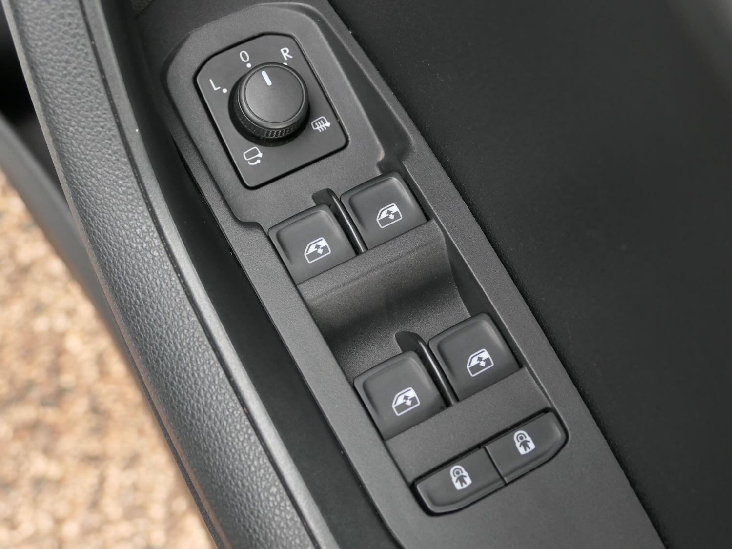 Used Skoda Karoq 2025 for sale - 76446704: Photo 8