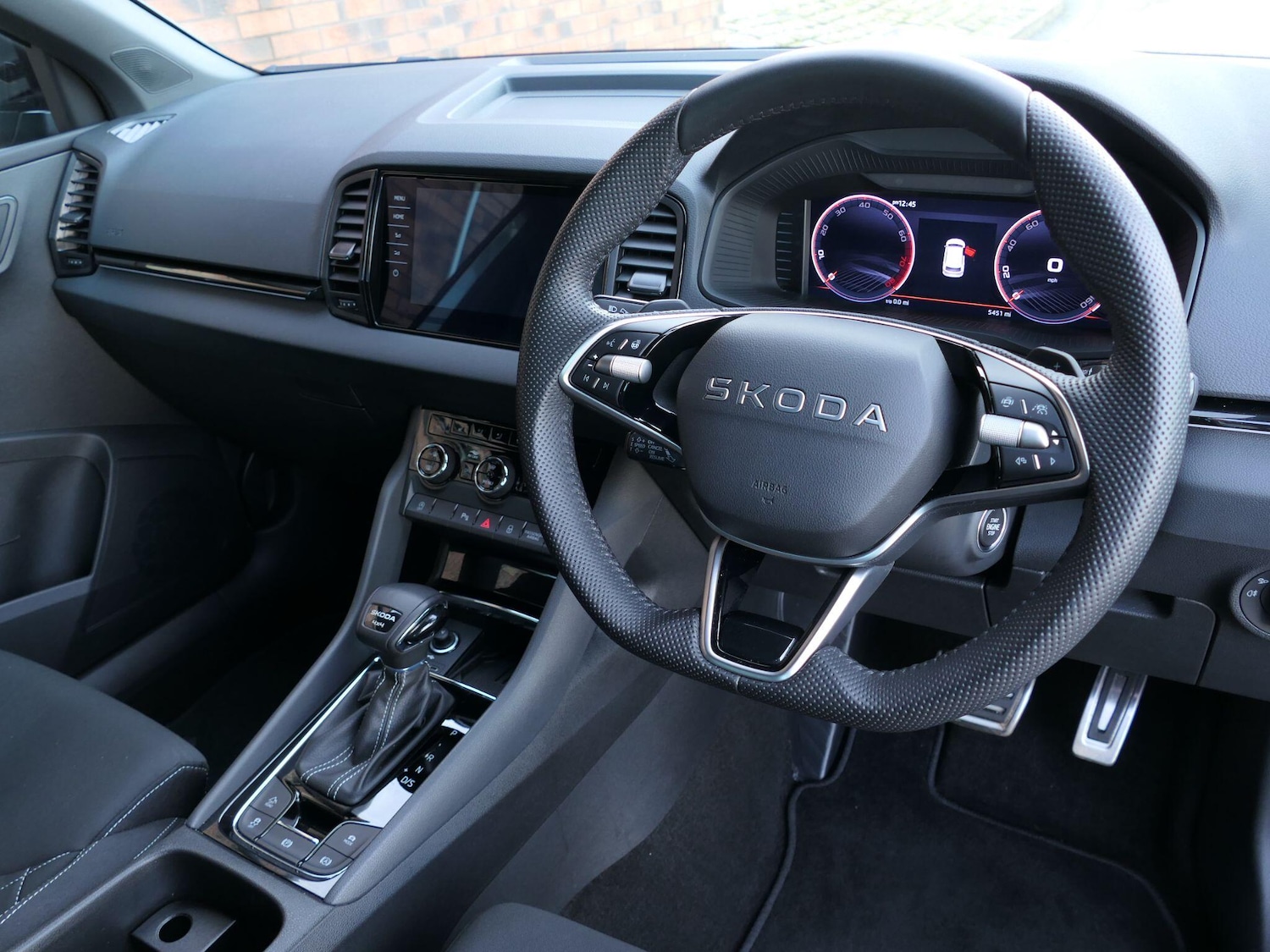 Used Skoda Karoq 2025 for sale - 76801901: Photo 10