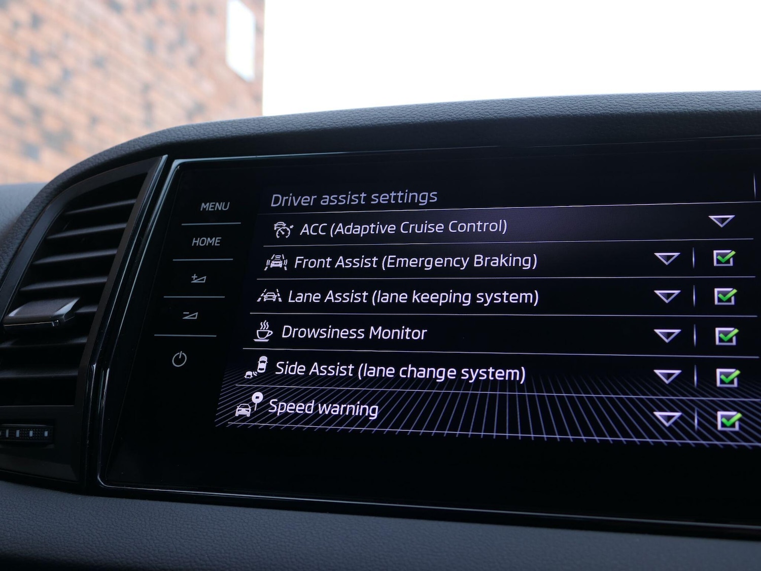 Used Skoda Karoq 2025 for sale - 76801901: Photo 27