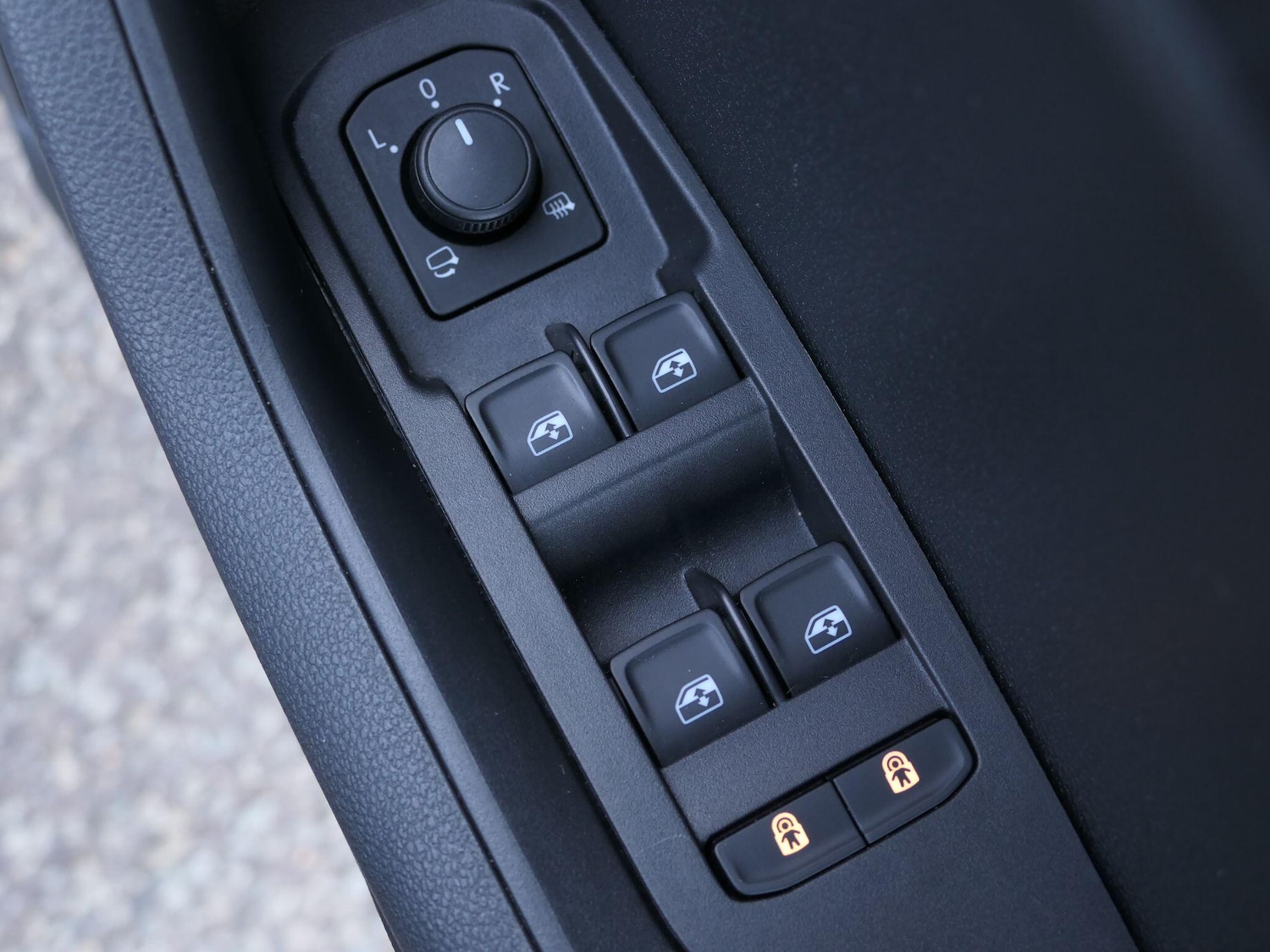 Used Skoda Karoq 2025 for sale - 76801901: Photo 31