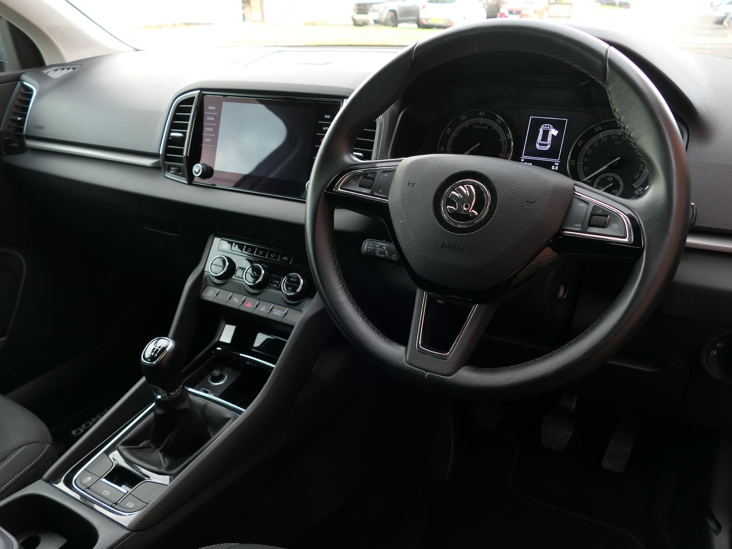 Used Skoda Karoq 2018 for sale - 76573318: Photo 2