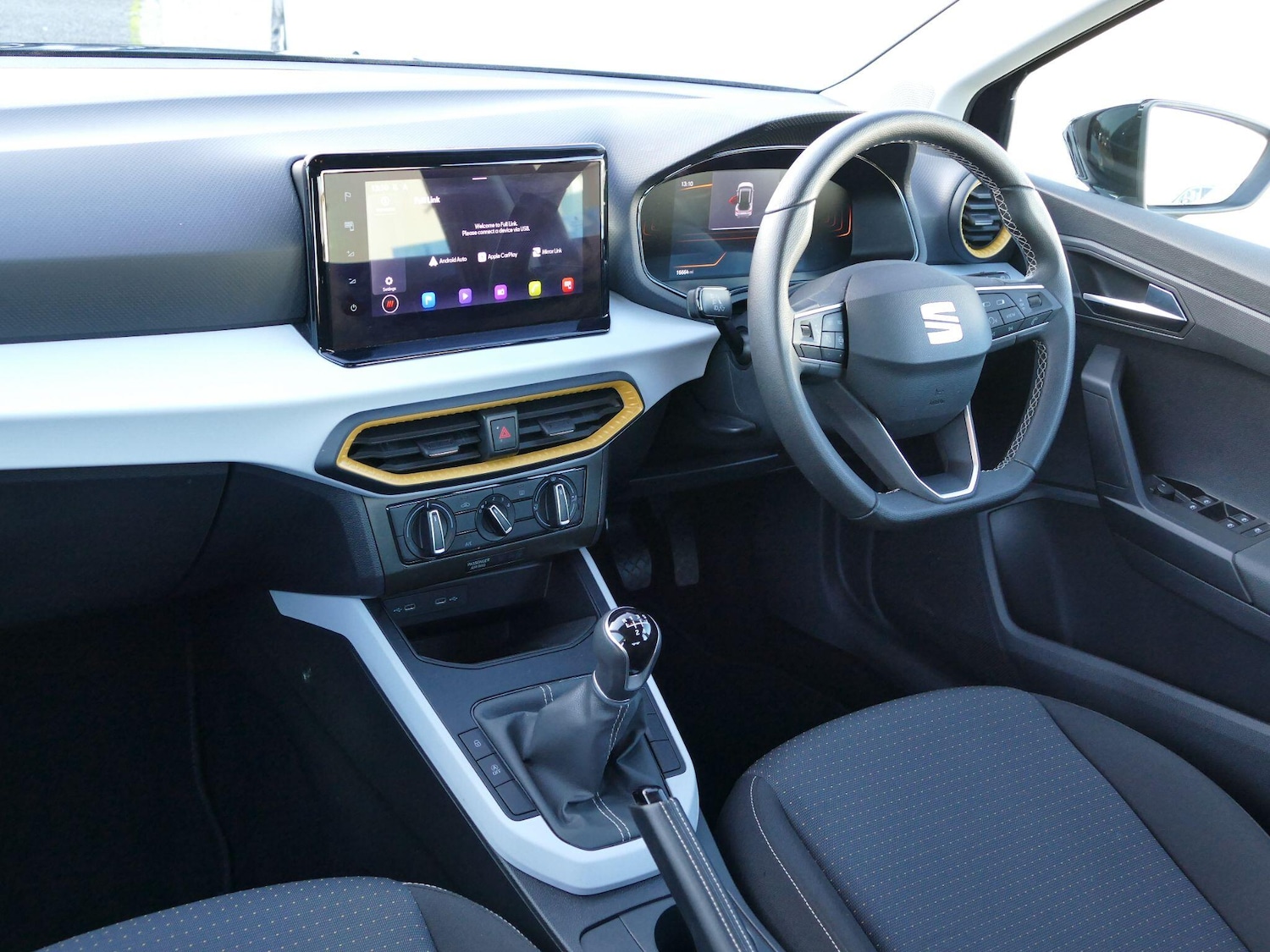 Used SEAT Arona 2023 for sale - 76613426: Photo 2