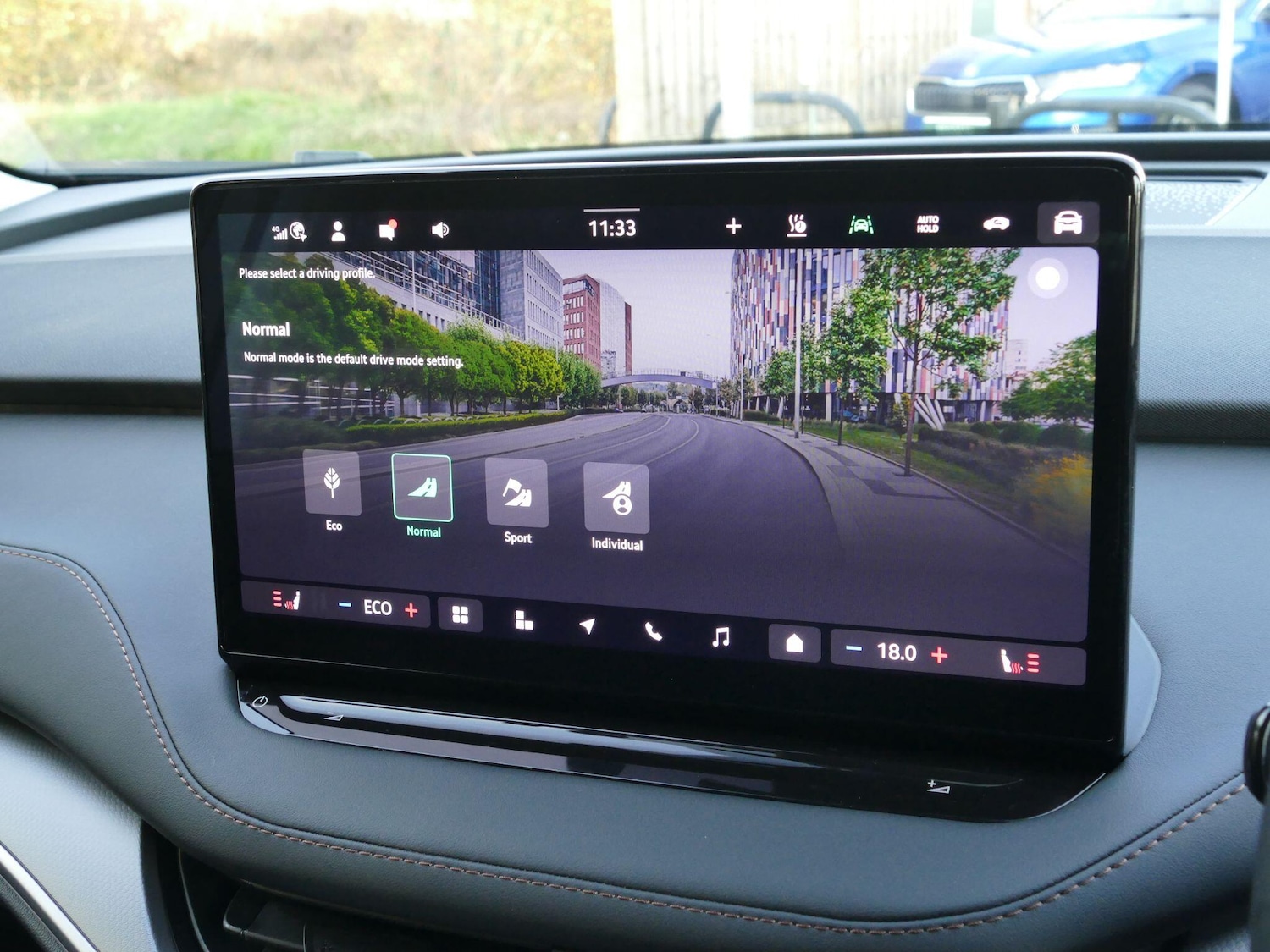 Used Skoda Enyaq 2025 for sale - 76499429: Photo 23