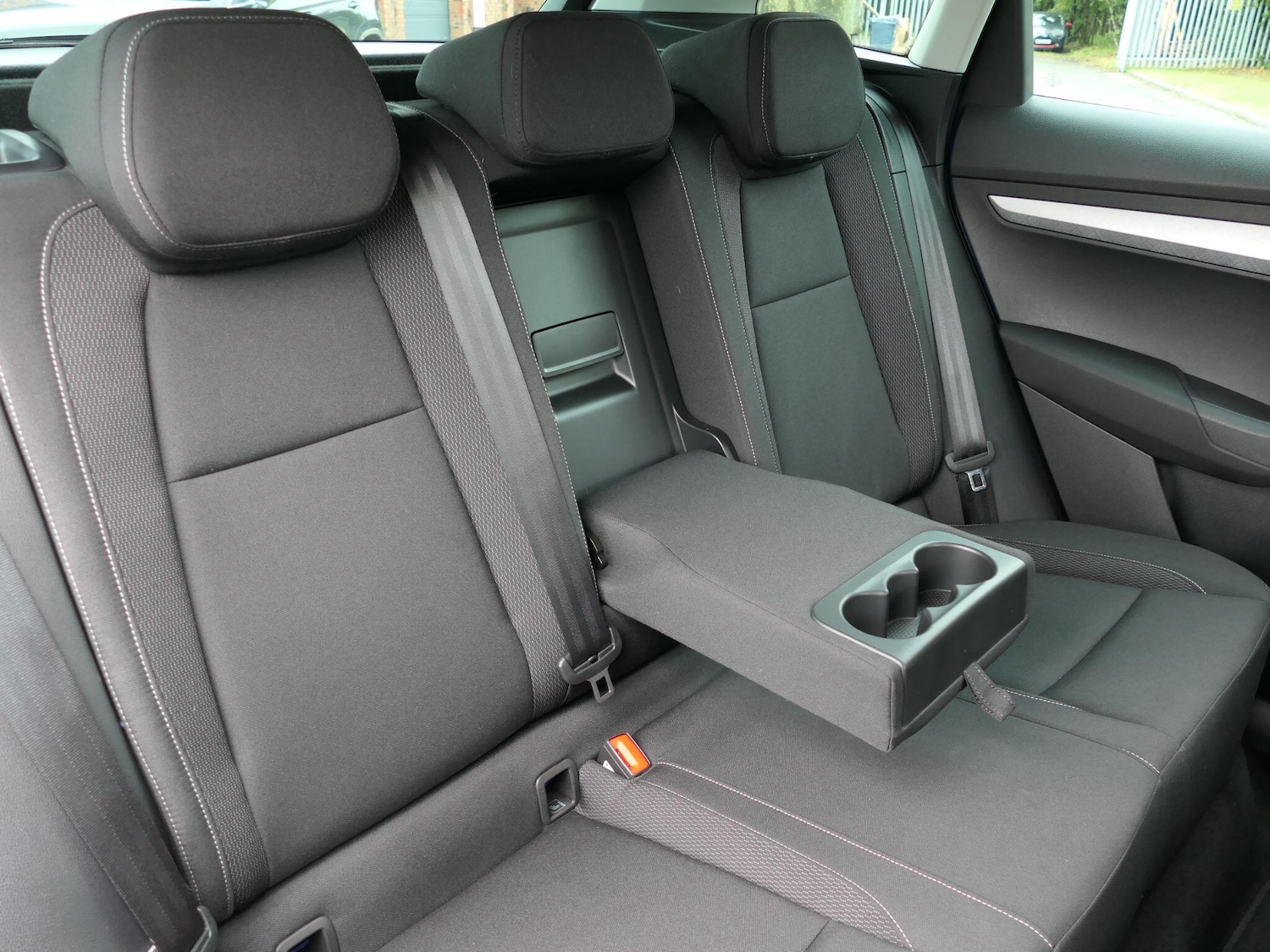 Used Skoda Karoq 2024 for sale - 76361384: Photo 16
