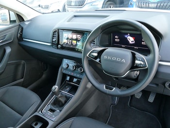 Used Skoda Karoq 2025 for sale - 76360127: Photo