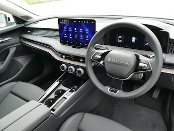 Used Skoda Superb 2025 for sale - 76361180: Photo