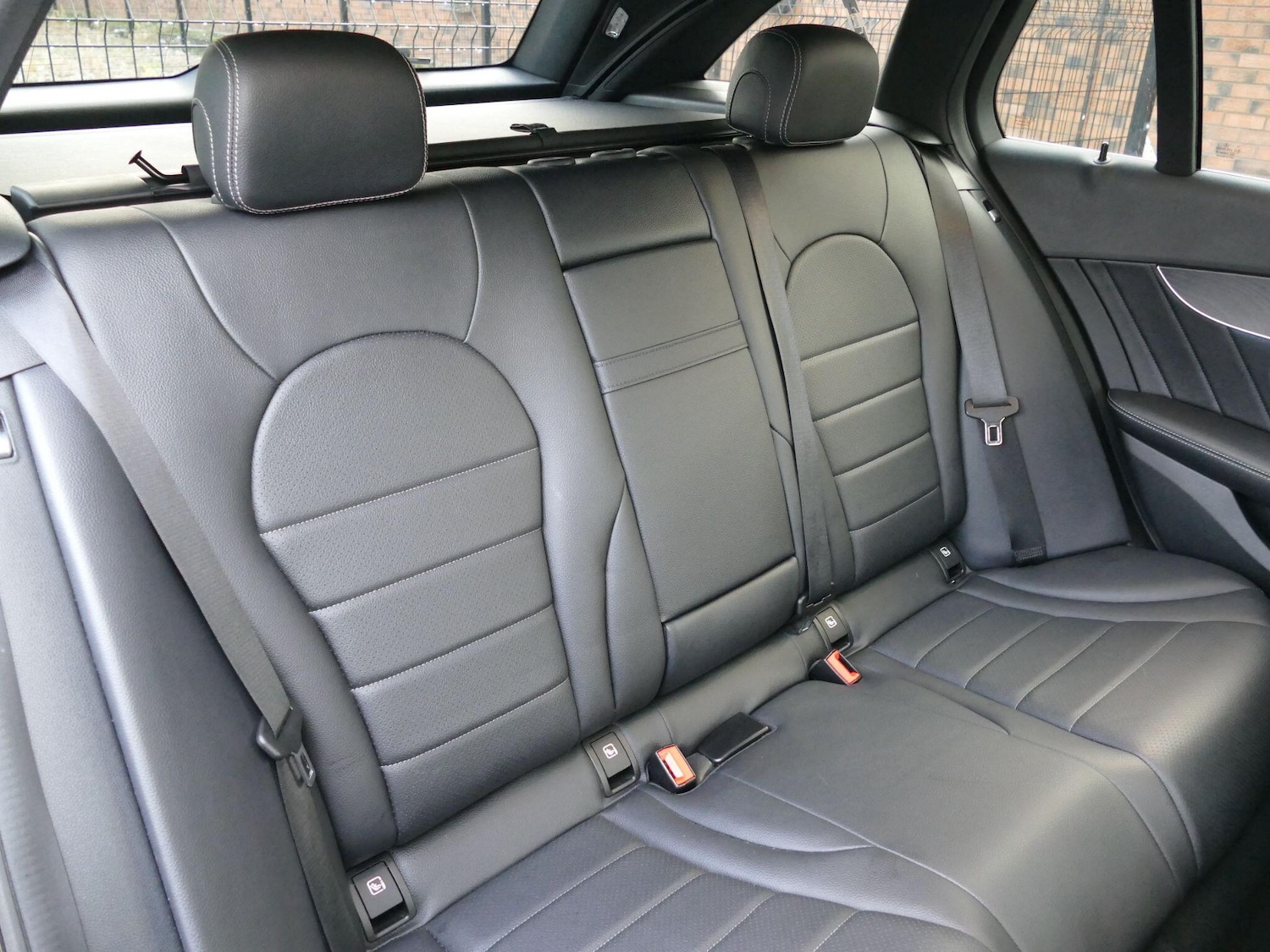 Used Mercedes-Benz C Class 2016 for sale - 76360938: Photo 11