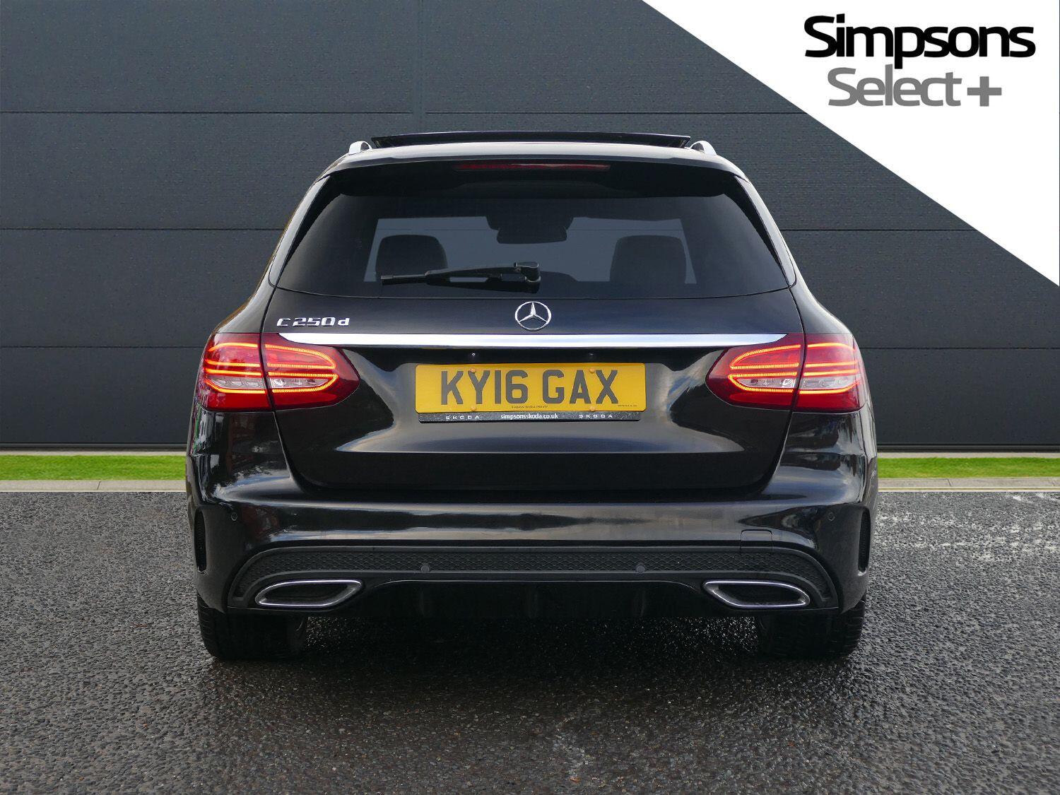 Used Mercedes-Benz C Class 2016 for sale - 76360938: Photo 7