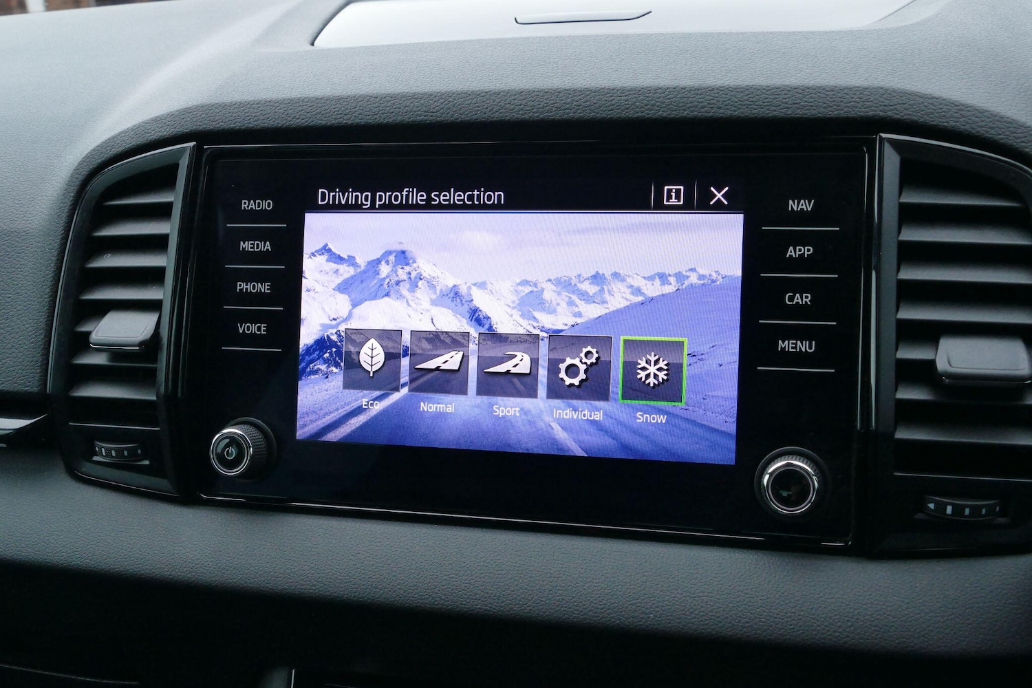 Used Skoda Karoq 2022 for sale - 77279971: Photo 30