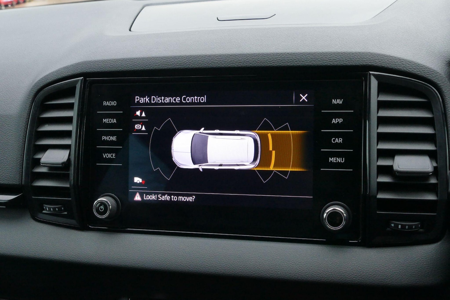 Used Skoda Karoq 2022 for sale - 77279971: Photo 33