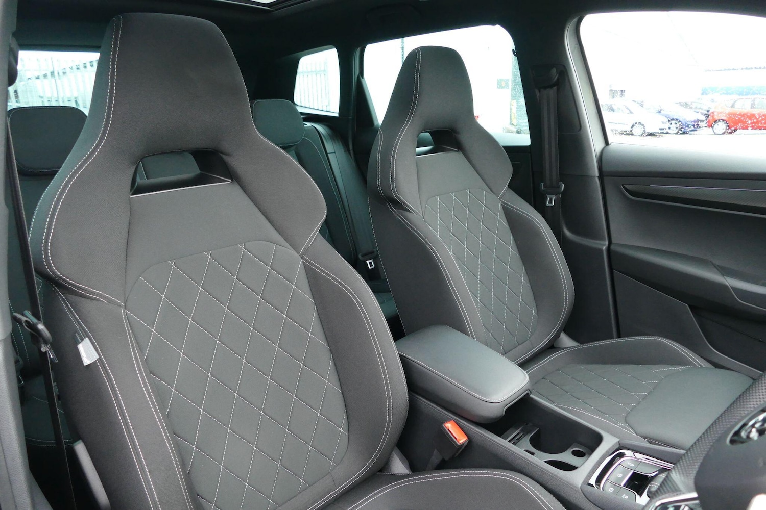 Used Skoda Karoq 2022 for sale - 77279971: Photo 9