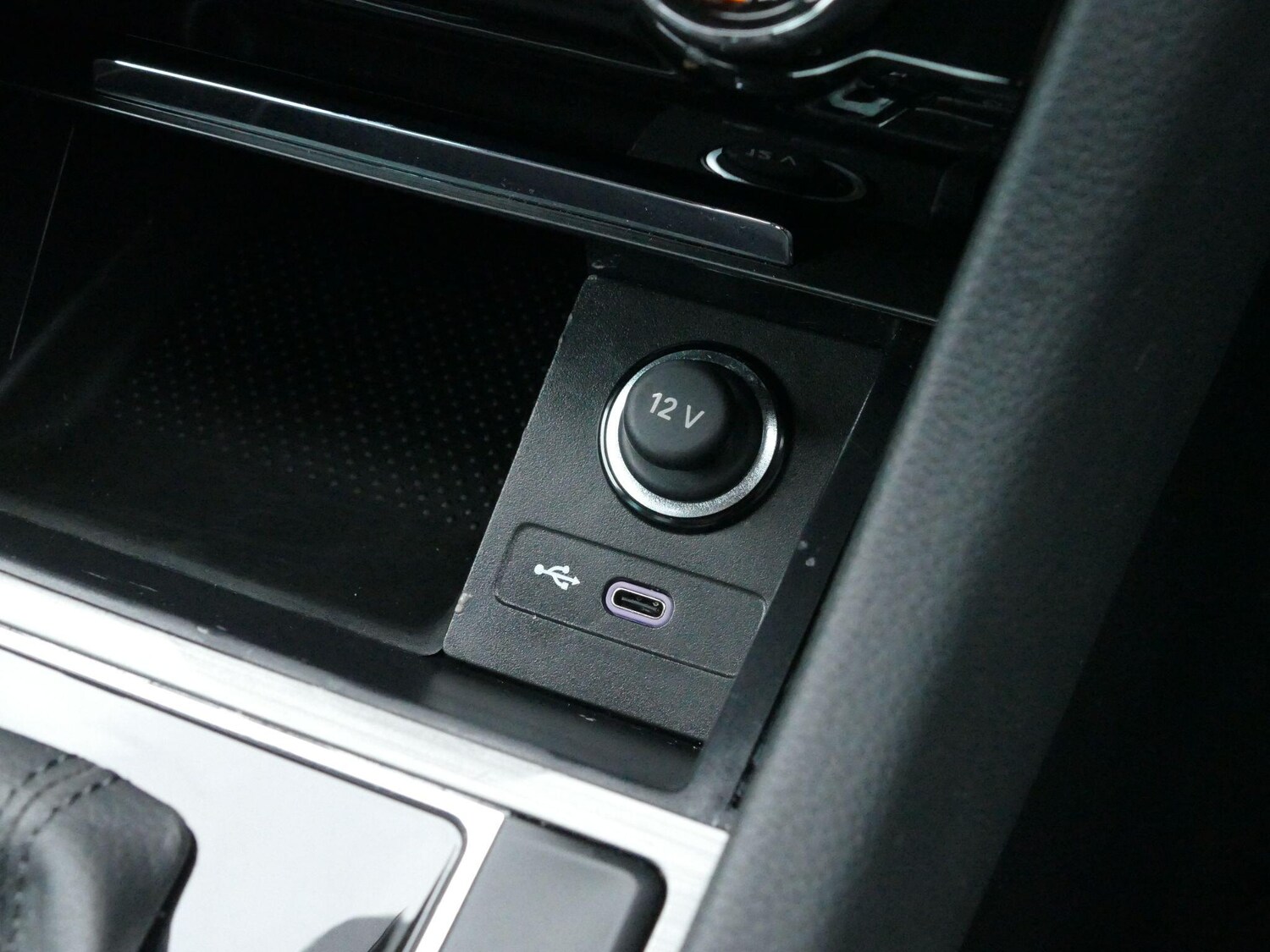 Used Skoda Superb 2023 for sale - 76360316: Photo 32