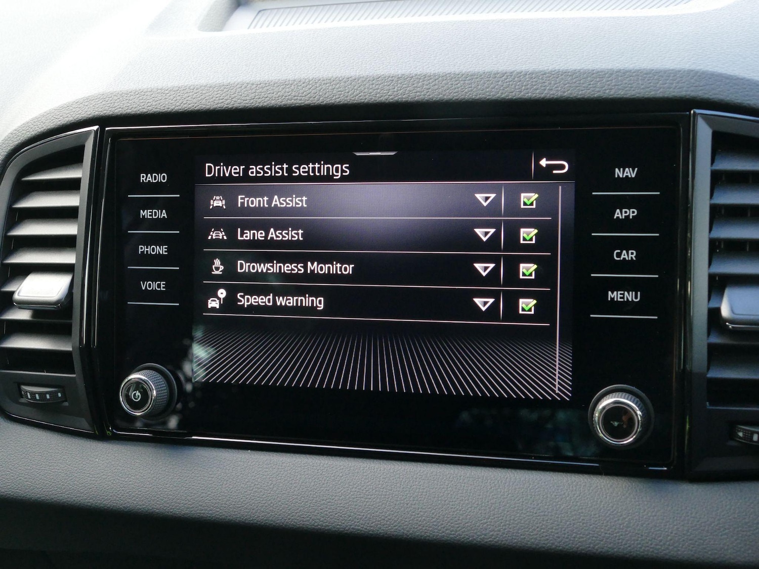 Used Skoda Karoq 2025 for sale - 76360424: Photo 22