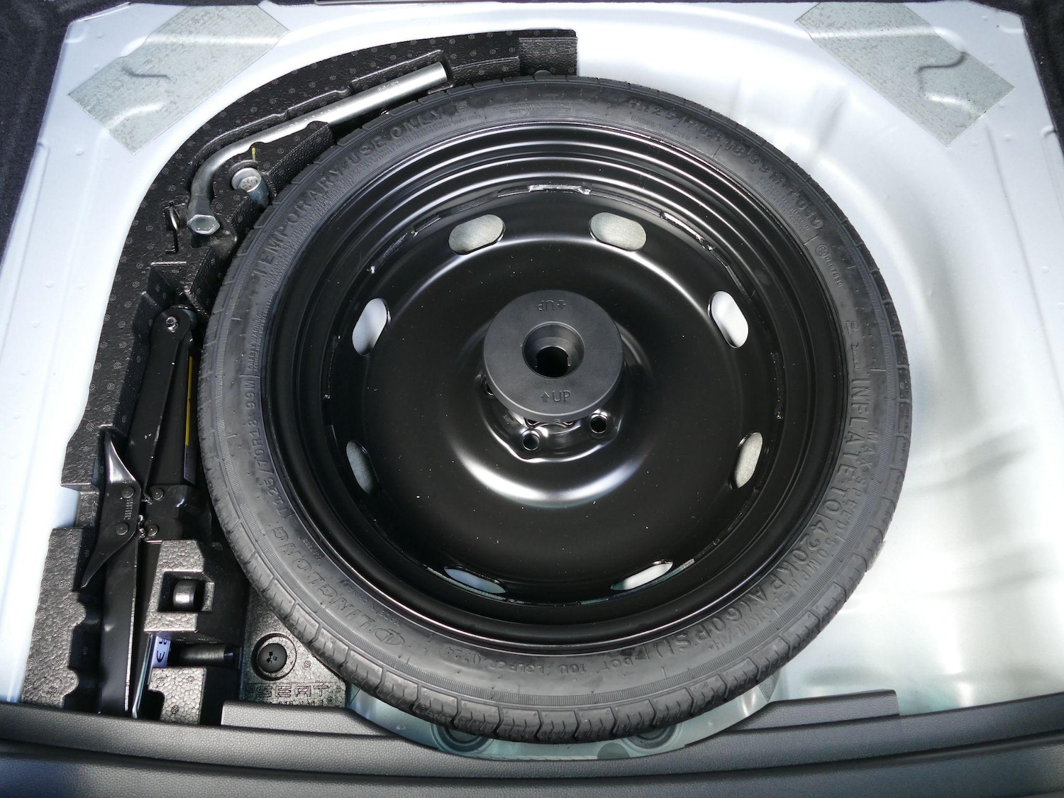 Used Skoda Karoq 2025 for sale - 76360424: Photo 29