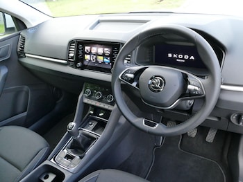 Used Skoda Karoq 2025 for sale - 76360424: Photo