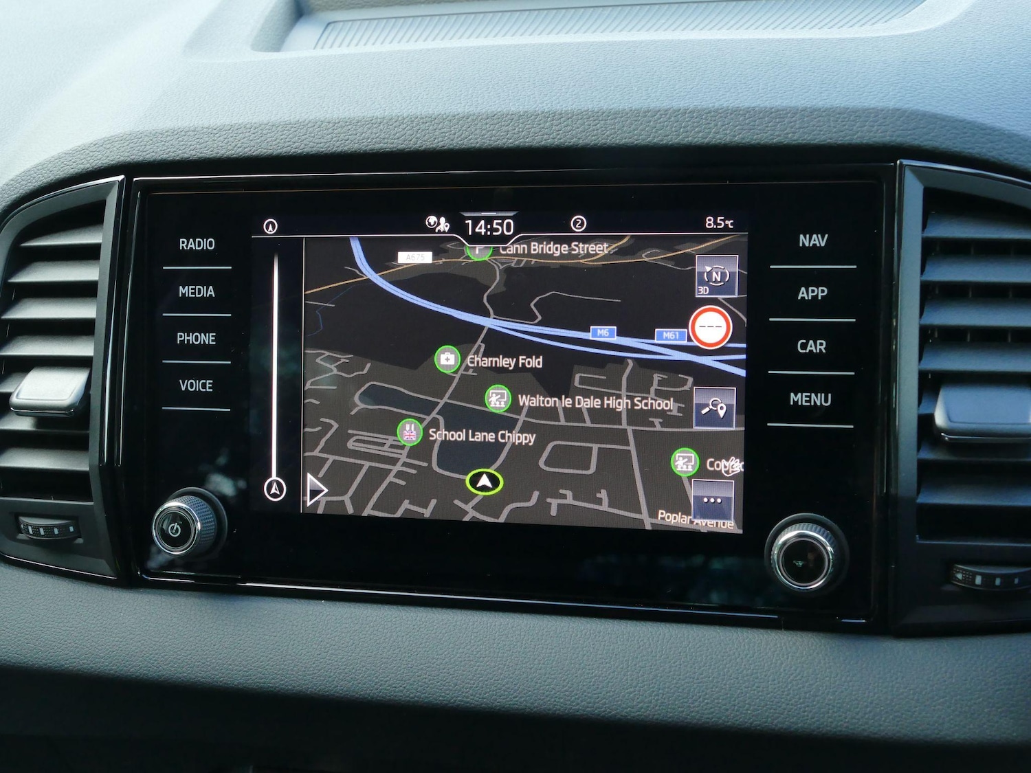 Used Skoda Karoq 2025 for sale - 76360424: Photo 4