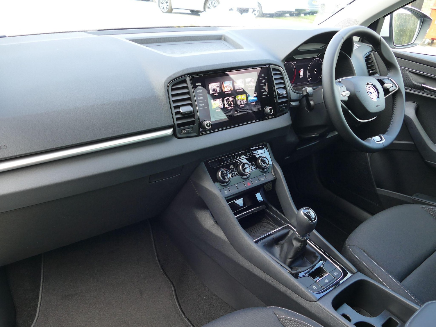 Used Skoda Karoq 2025 for sale - 76360424: Photo 8
