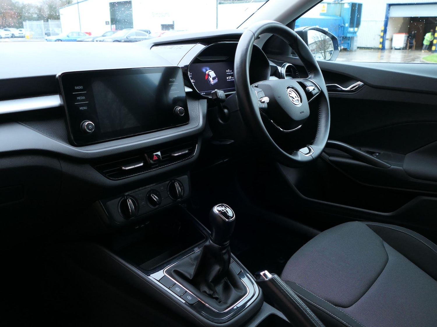 Used Skoda Fabia 2022 for sale - 77203860: Photo 2