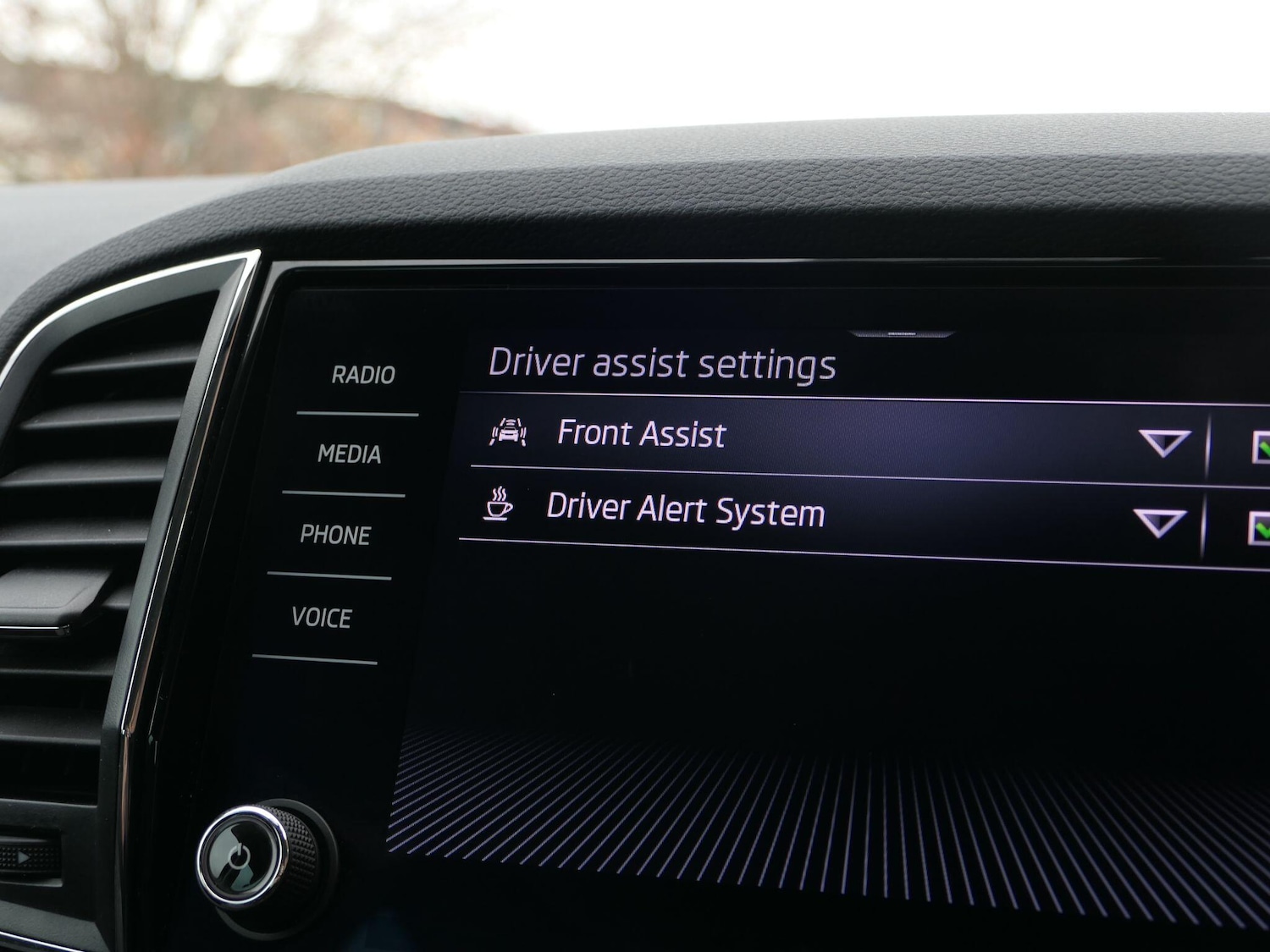 Used Skoda Karoq 2023 for sale - 76952759: Photo 25