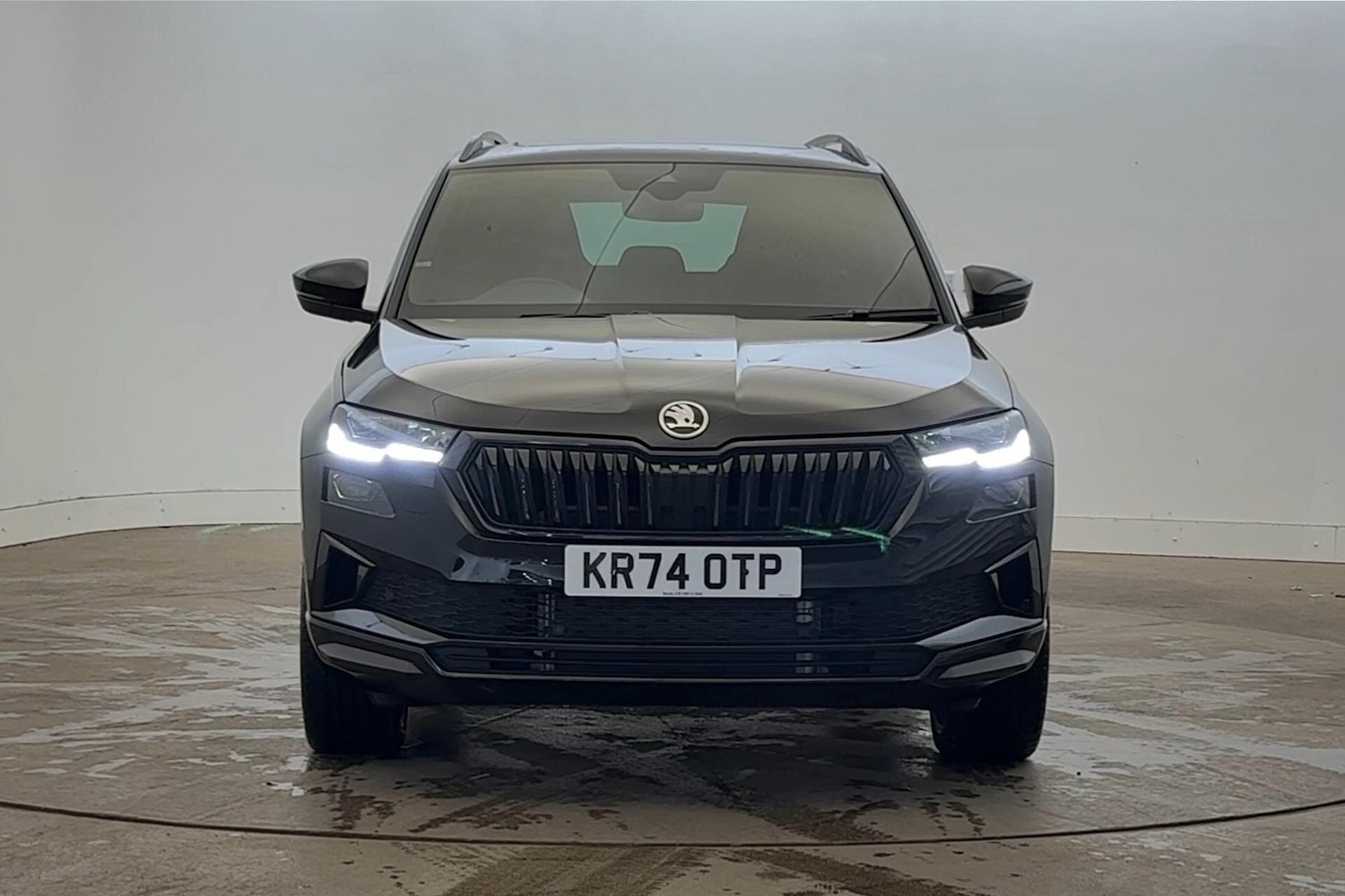 Used Skoda Karoq 2025 for sale - 76996144: Photo 4