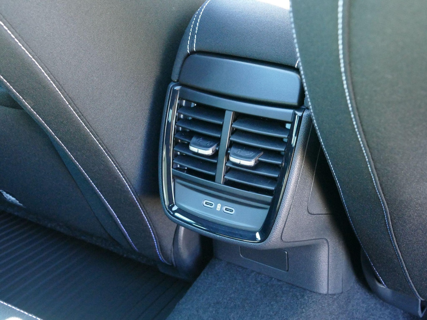 Used Skoda Kamiq 2025 for sale - 76498643: Photo 17