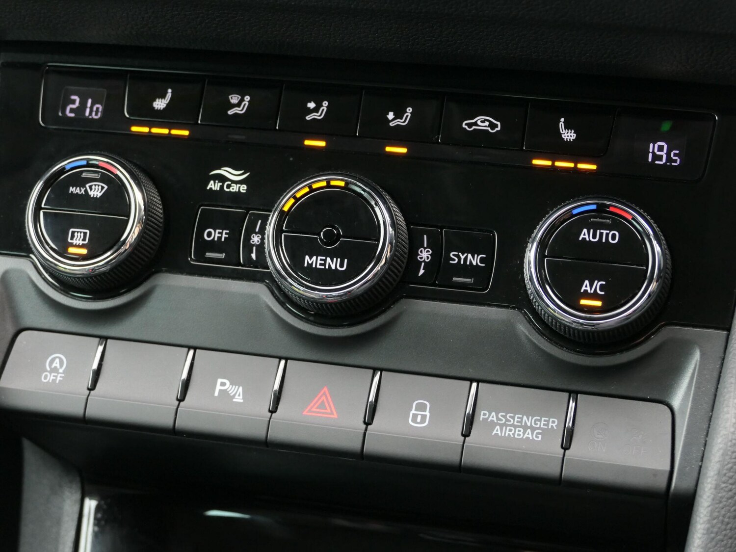 Used Skoda Karoq 2023 for sale - 76561551: Photo 13