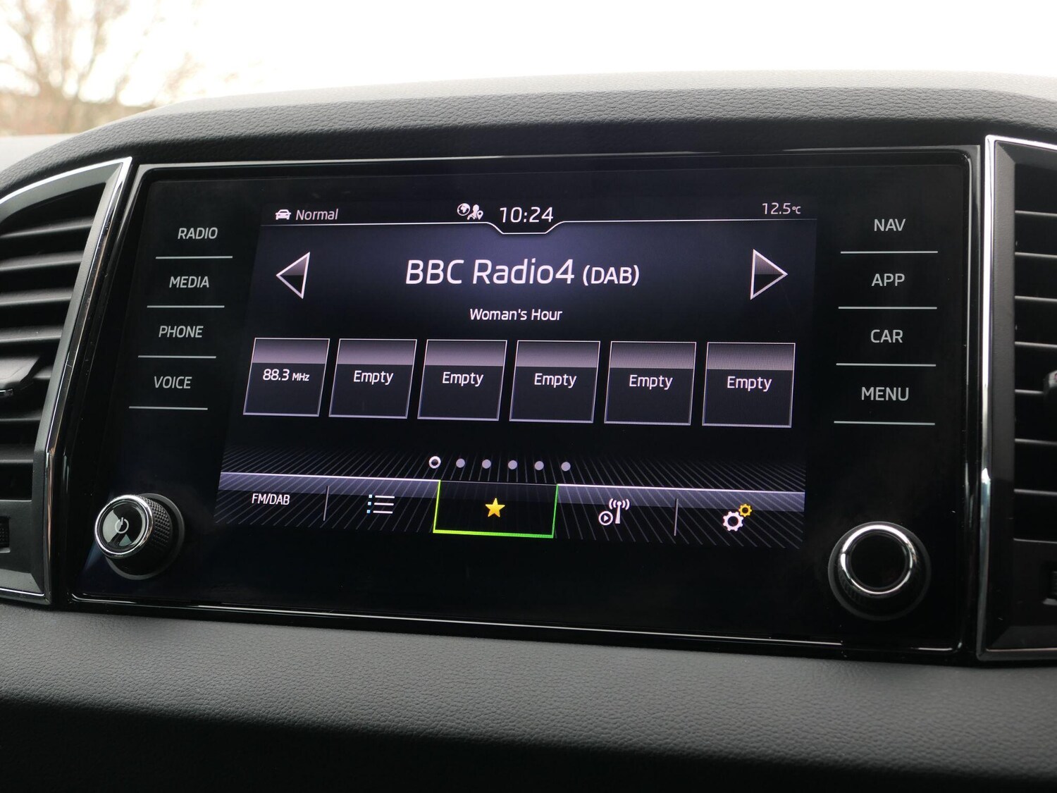 Used Skoda Karoq 2023 for sale - 76561551: Photo 24