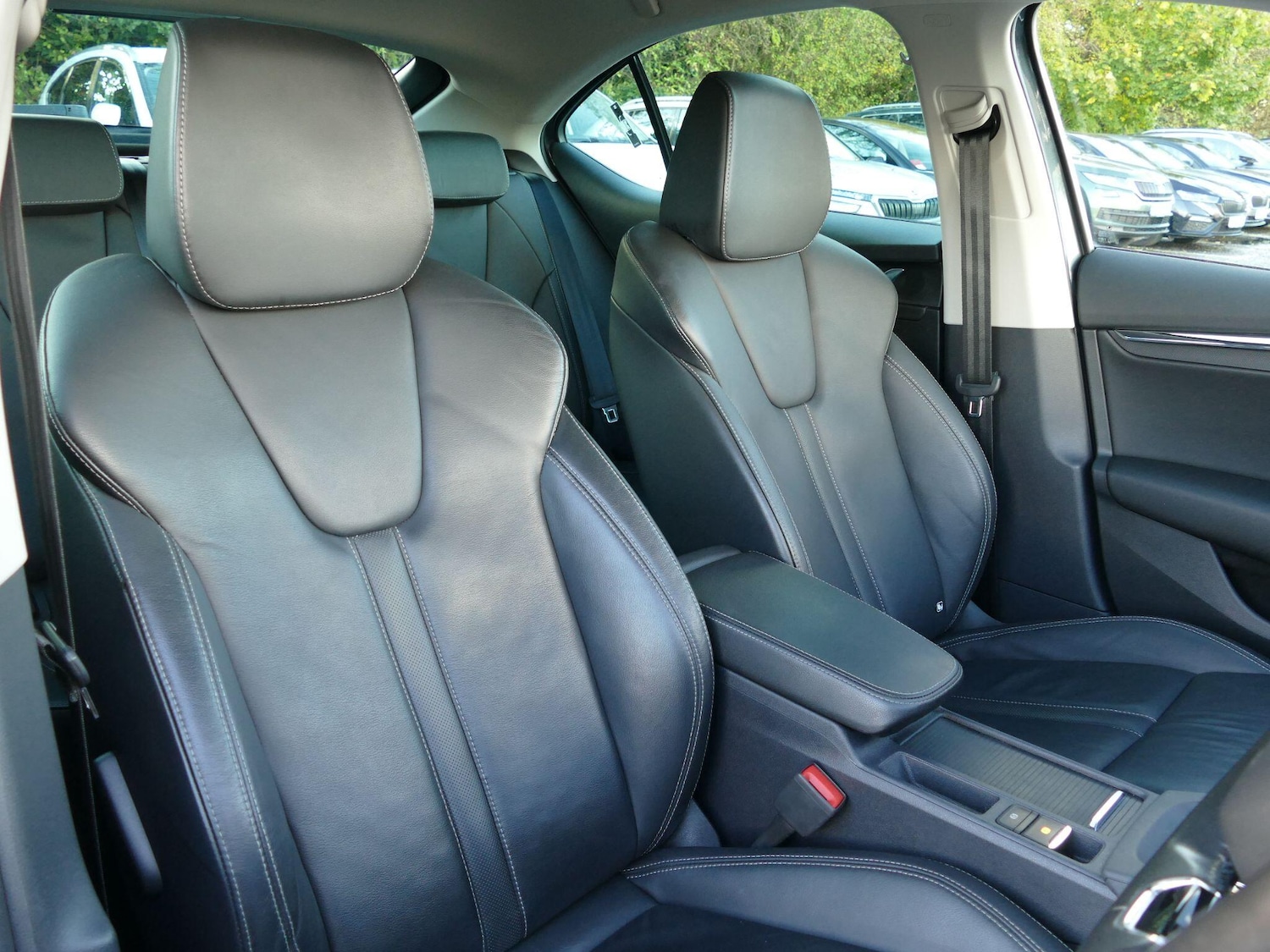 Used Skoda Octavia 2021 for sale - 76457717: Photo 9