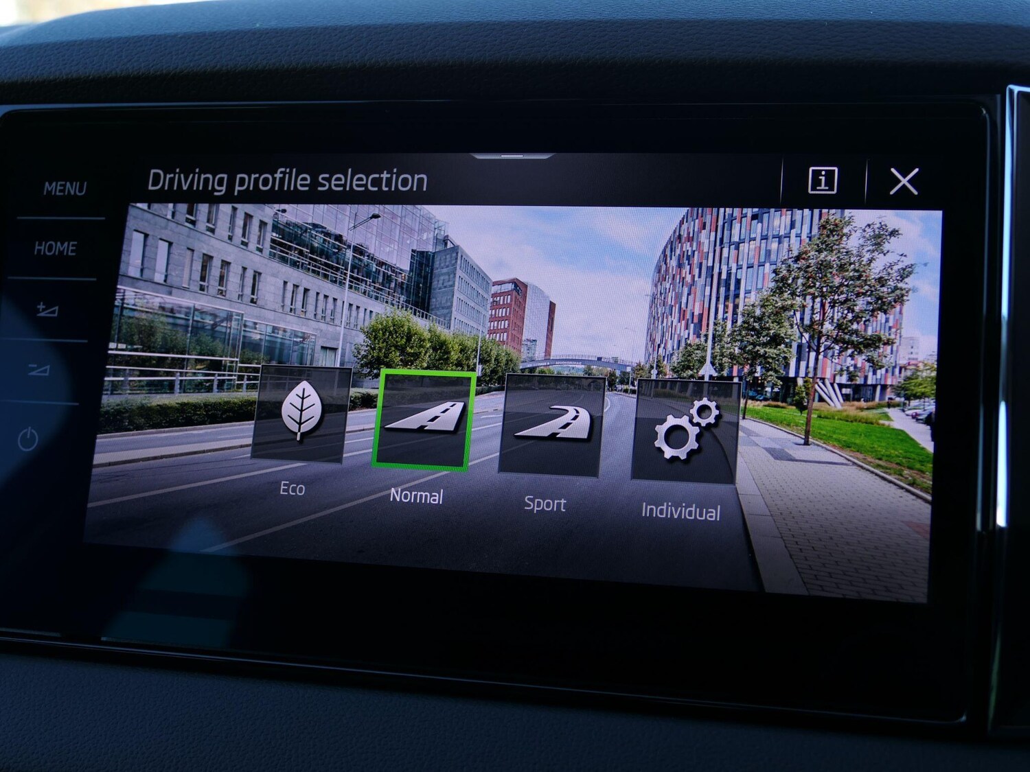 Used Skoda Karoq 2025 for sale - 76802000: Photo 28