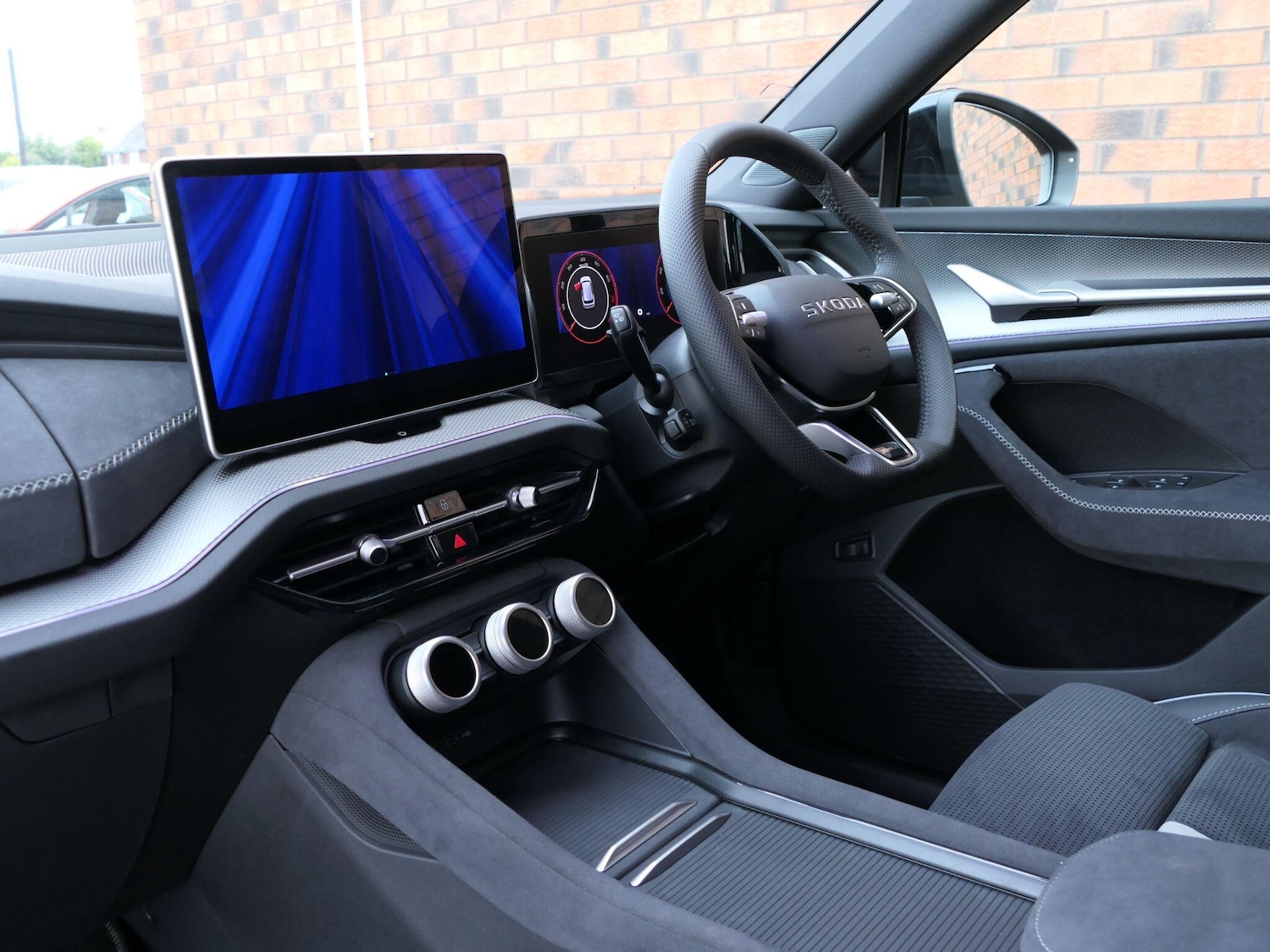 Used Skoda Kodiaq 2025 for sale - 77203643: Photo 2