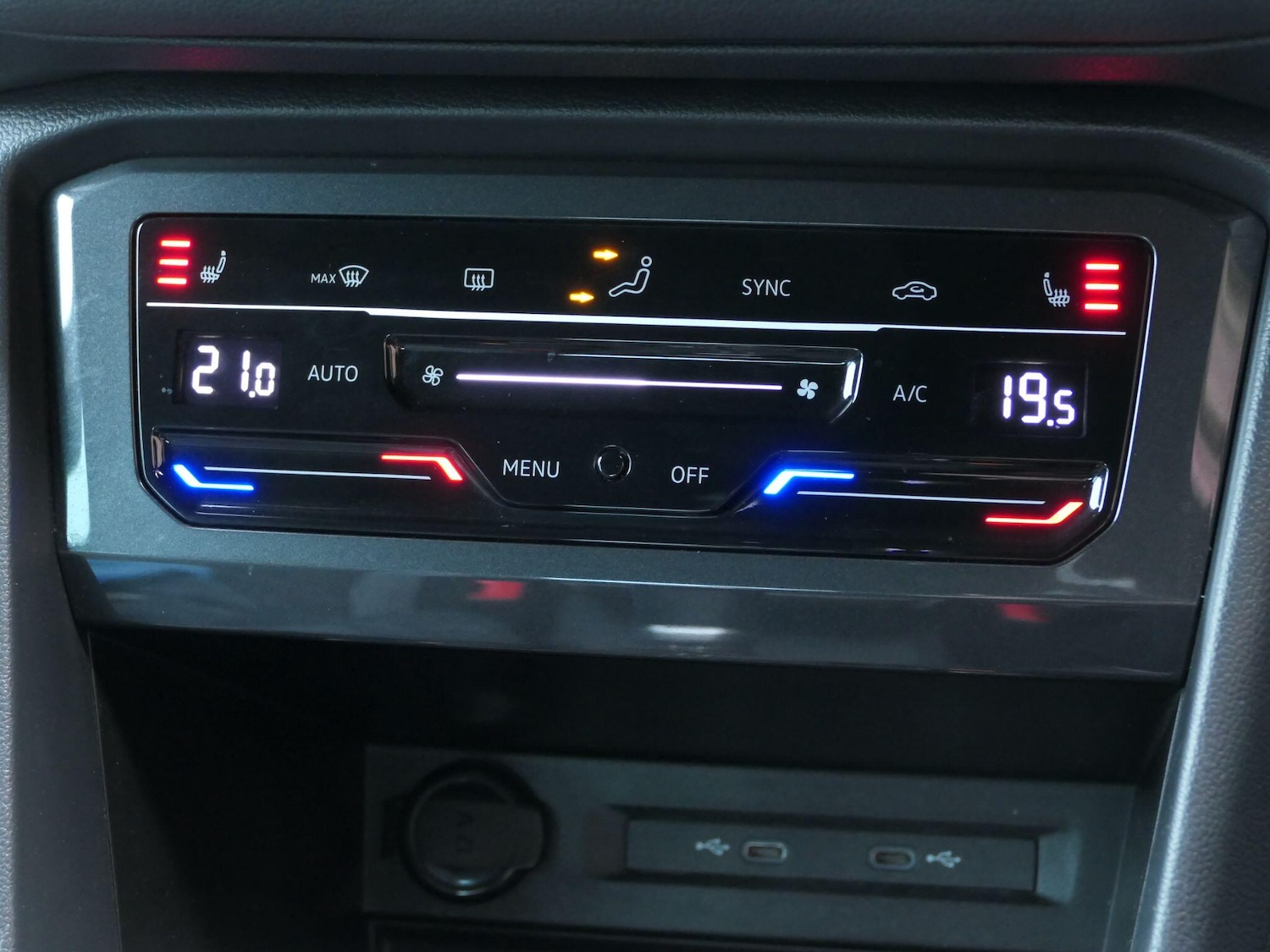 Used Volkswagen Tiguan 2023 for sale - 77279996: Photo 13